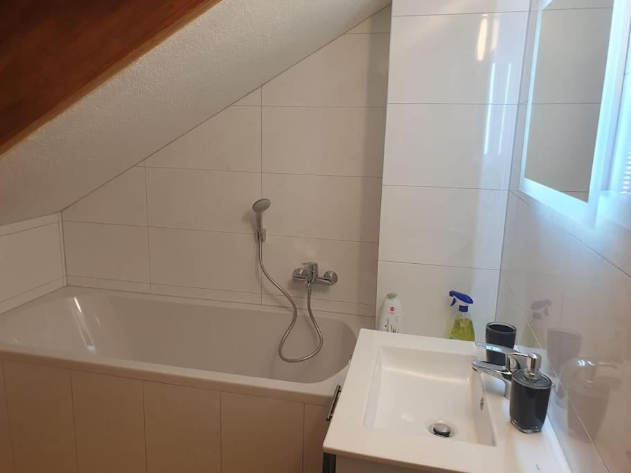 Waterfalls Apartment 트리베르크 외부 사진